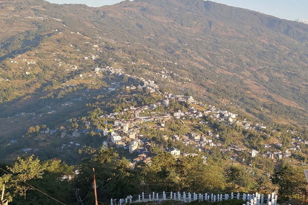 दिक्तेल बजारको सडक ढलान सकियो, अब सौन्दर्यकरणको काम